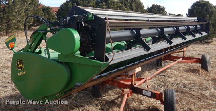 image for item DI3696 2013 John Deere 630R  rigid head