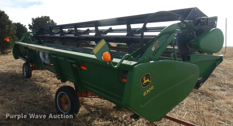image for item DI3696 2013 John Deere 630R  rigid head