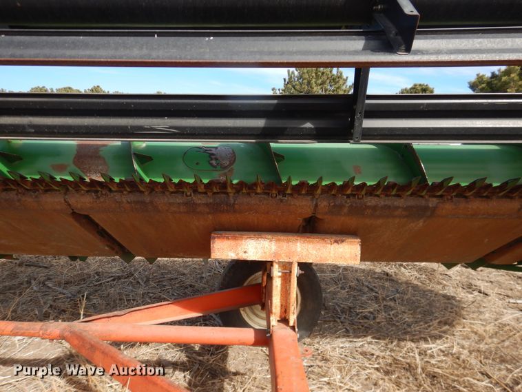 image for item DI3696 2013 John Deere 630R  rigid head