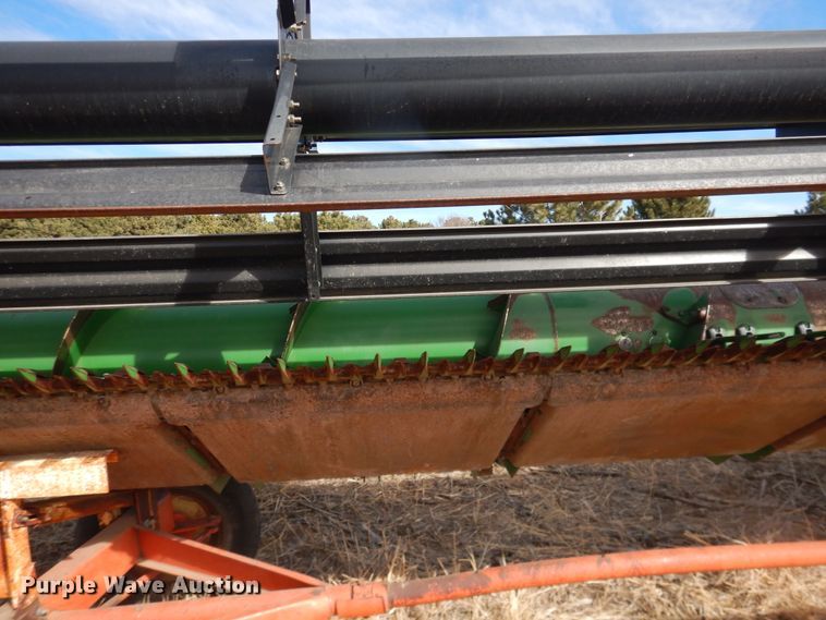 image for item DI3696 2013 John Deere 630R  rigid head