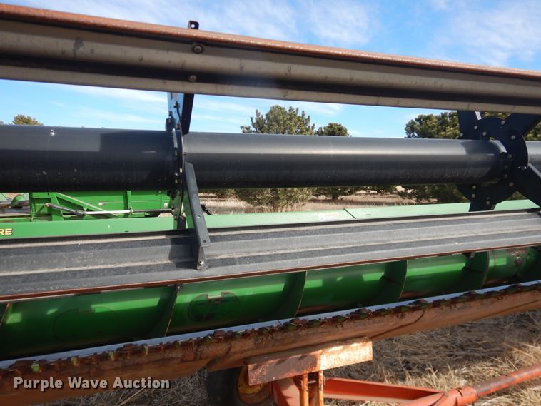 image for item DI3696 2013 John Deere 630R  rigid head