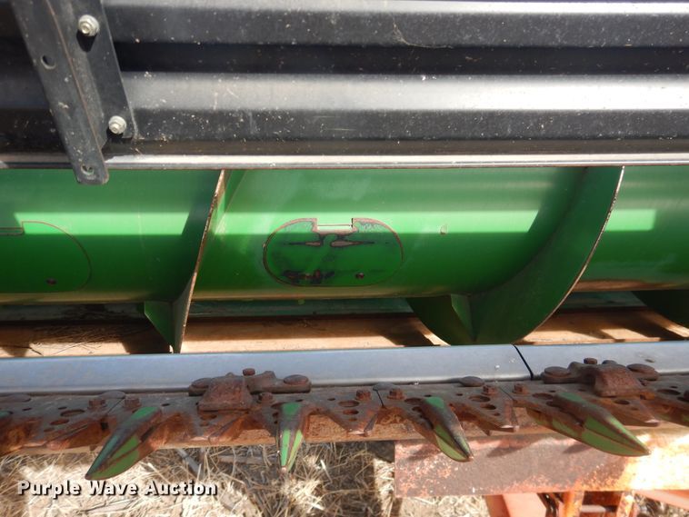 image for item DI3696 2013 John Deere 630R  rigid head