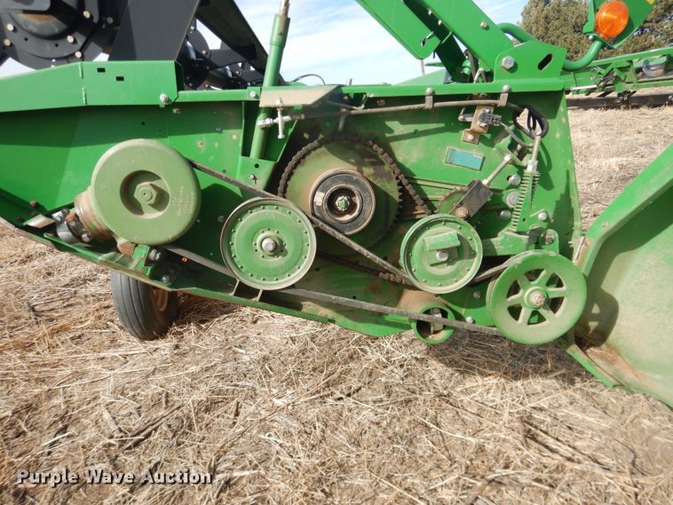 image for item DI3696 2013 John Deere 630R  rigid head