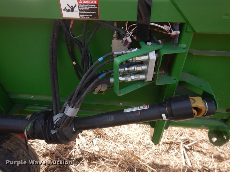 image for item DI3696 2013 John Deere 630R  rigid head