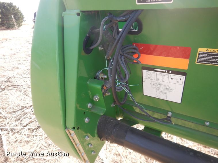 image for item DI3696 2013 John Deere 630R  rigid head