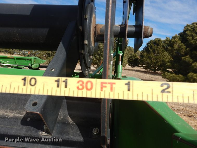 image for item DI3696 2013 John Deere 630R  rigid head