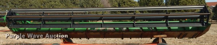 image for item DI3698 2013 John Deere 630R  rigid head