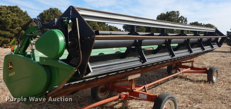 image for item DI3698 2013 John Deere 630R  rigid head