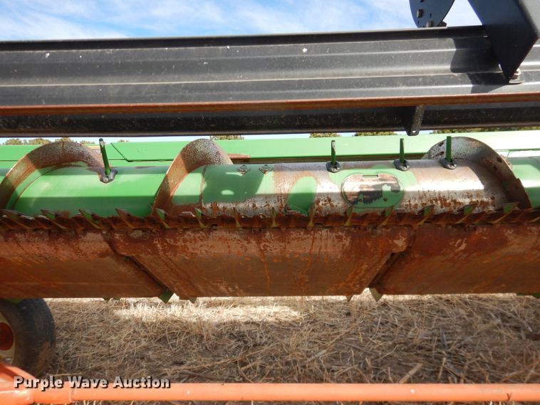 image for item DI3698 2013 John Deere 630R  rigid head