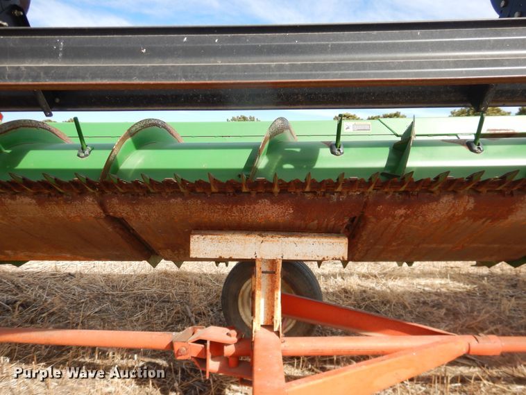 image for item DI3698 2013 John Deere 630R  rigid head