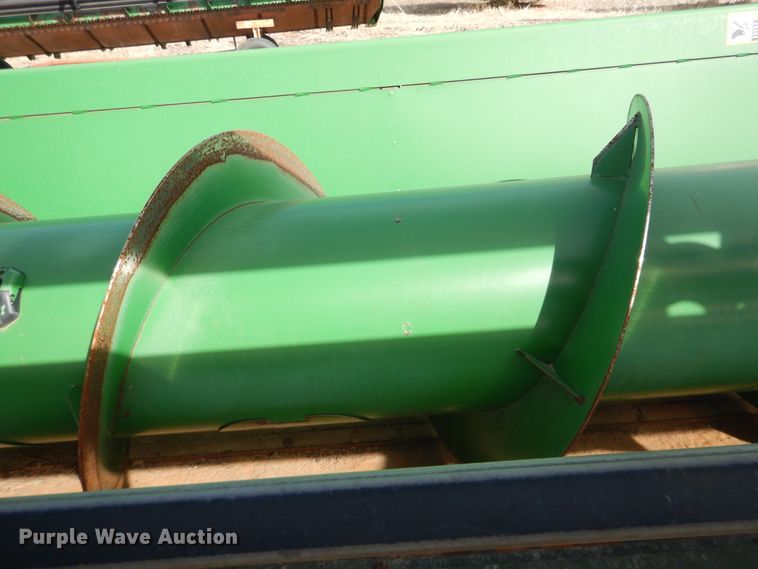 image for item DI3698 2013 John Deere 630R  rigid head