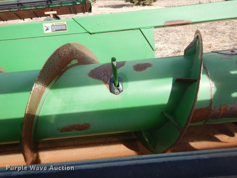 image for item DI3698 2013 John Deere 630R  rigid head