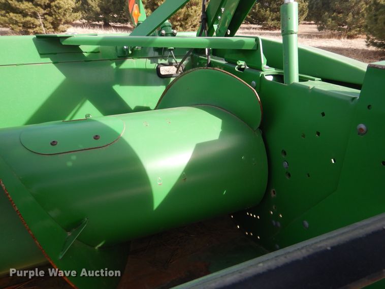 image for item DI3698 2013 John Deere 630R  rigid head