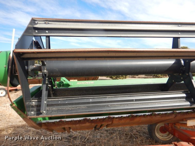 image for item DI3698 2013 John Deere 630R  rigid head