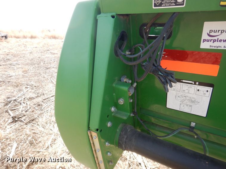 image for item DI3698 2013 John Deere 630R  rigid head