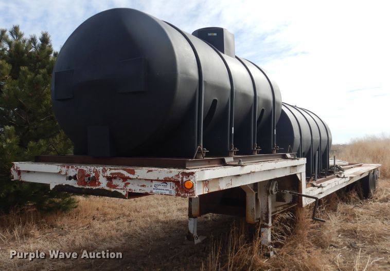 image for item DI3699 1982 Vulcan FTD65-625A drop deck nurse tank trailer