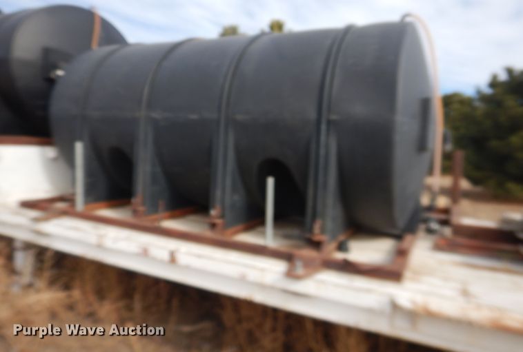 image for item DI3699 1982 Vulcan FTD65-625A drop deck nurse tank trailer