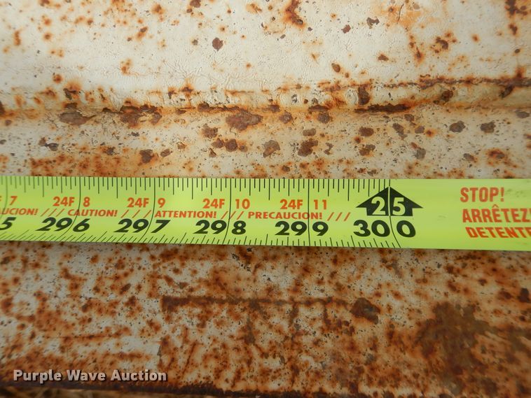 image for item DI3699 1982 Vulcan FTD65-625A drop deck nurse tank trailer