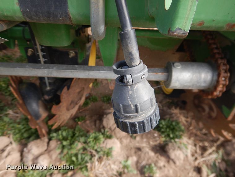 image for item DI3700 John Deere 7300  no-till planter