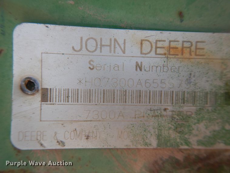 image for item DI3700 John Deere 7300  no-till planter