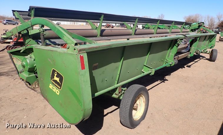 image for item DJ0107 John Deere 230  platform head