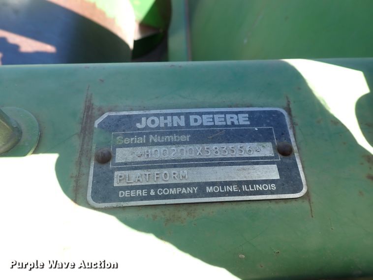 image for item DJ0107 John Deere 230  platform head