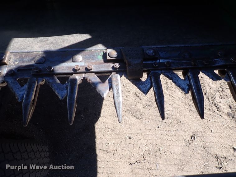 image for item DJ0107 John Deere 230  platform head