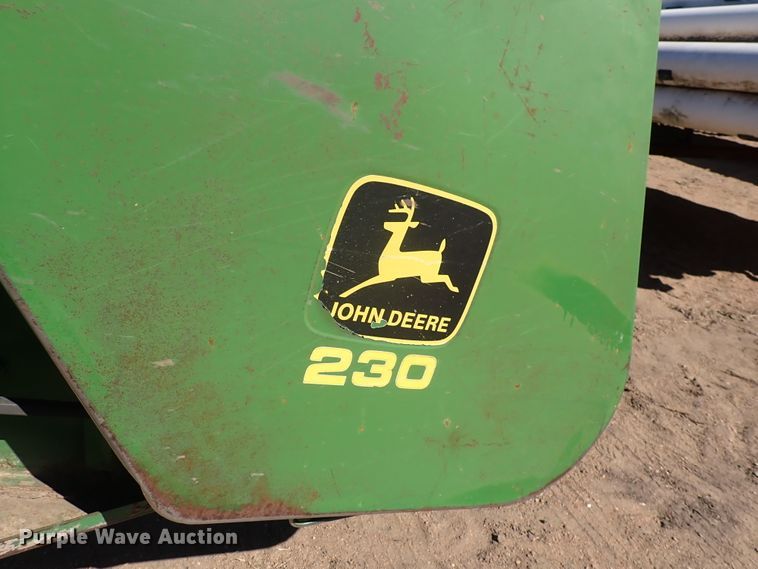 image for item DJ0107 John Deere 230  platform head