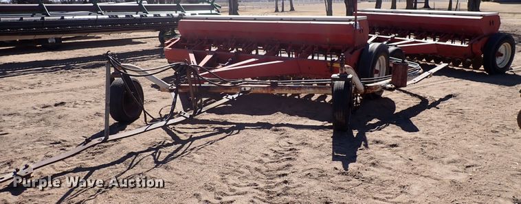 image for item DJ0110 (2) International 510 grain drills