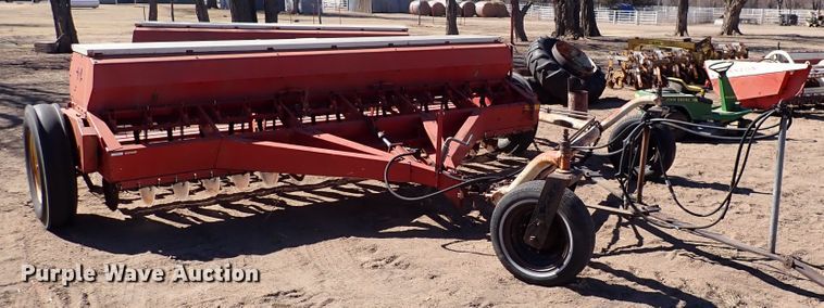 image for item DJ0110 (2) International 510 grain drills