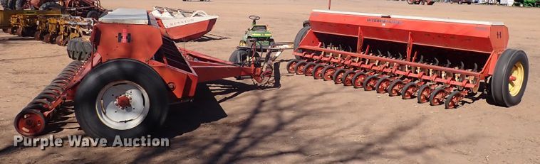 image for item DJ0110 (2) International 510 grain drills