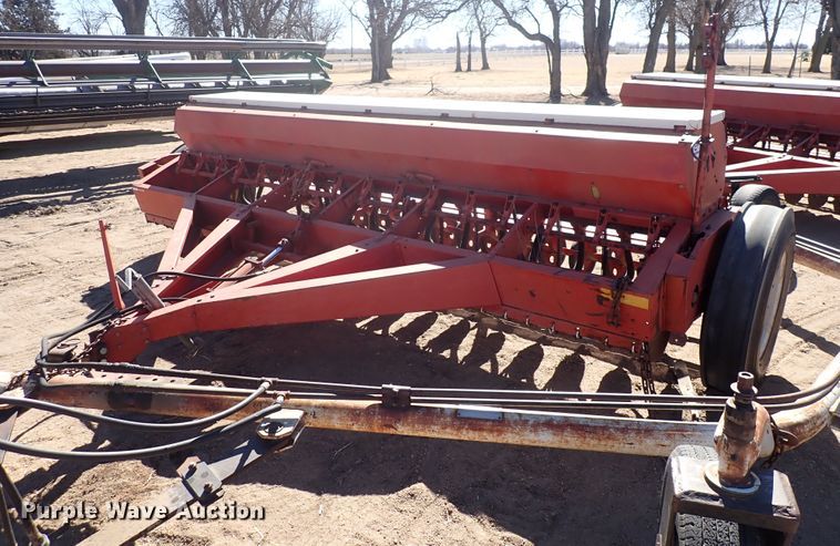 image for item DJ0110 (2) International 510 grain drills