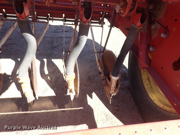 image for item DJ0110 (2) International 510 grain drills