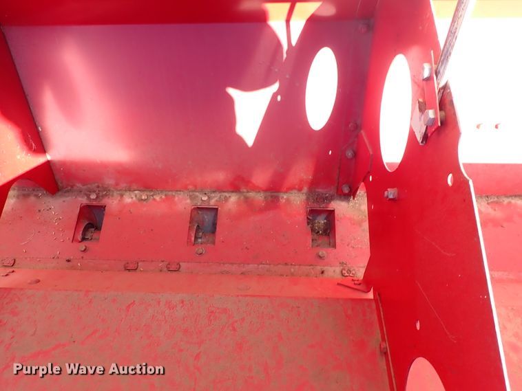 image for item DJ0110 (2) International 510 grain drills