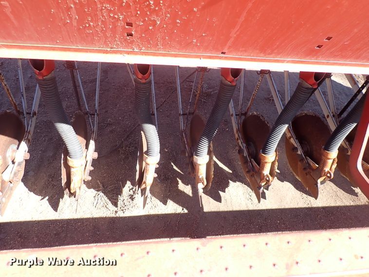 image for item DJ0110 (2) International 510 grain drills