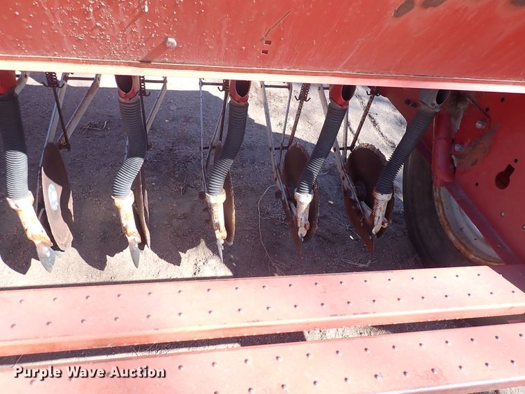 image for item DJ0110 (2) International 510 grain drills