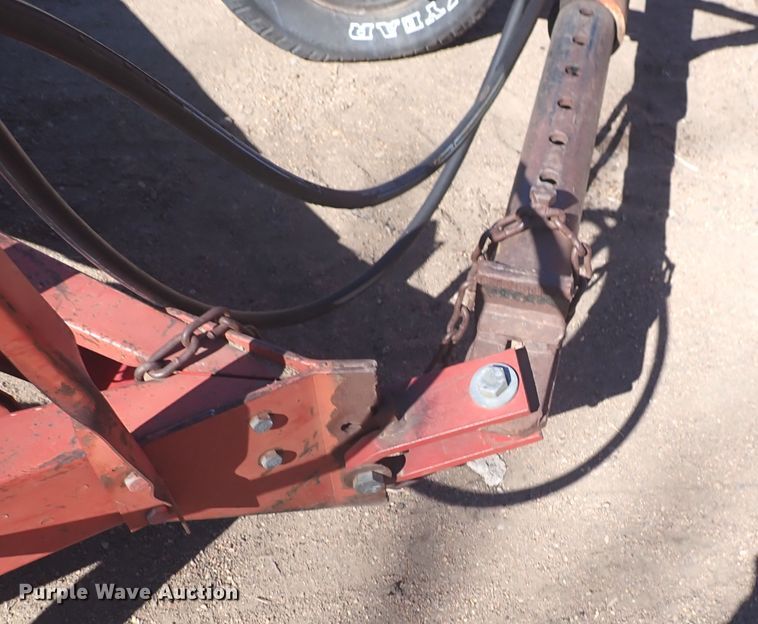 image for item DJ0110 (2) International 510 grain drills