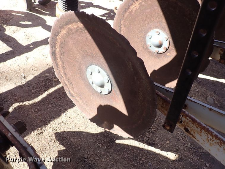 image for item DJ0110 (2) International 510 grain drills