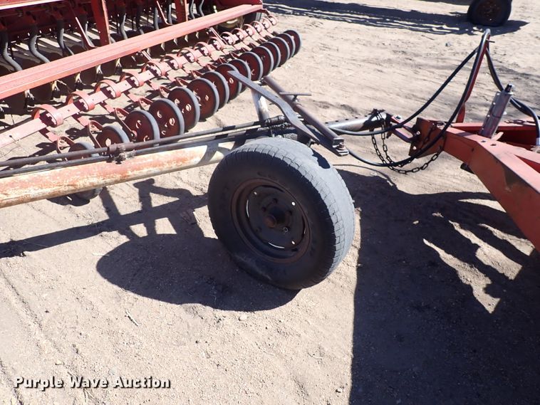 image for item DJ0110 (2) International 510 grain drills