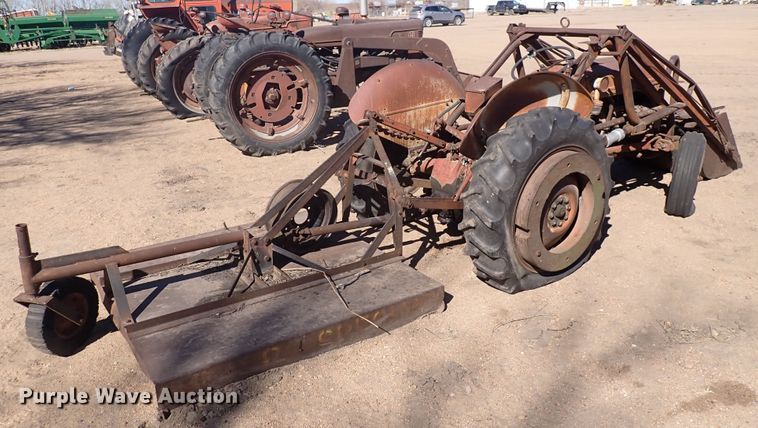 image for item DJ0113 Ford  tractor
