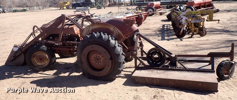 image for item DJ0113 Ford  tractor