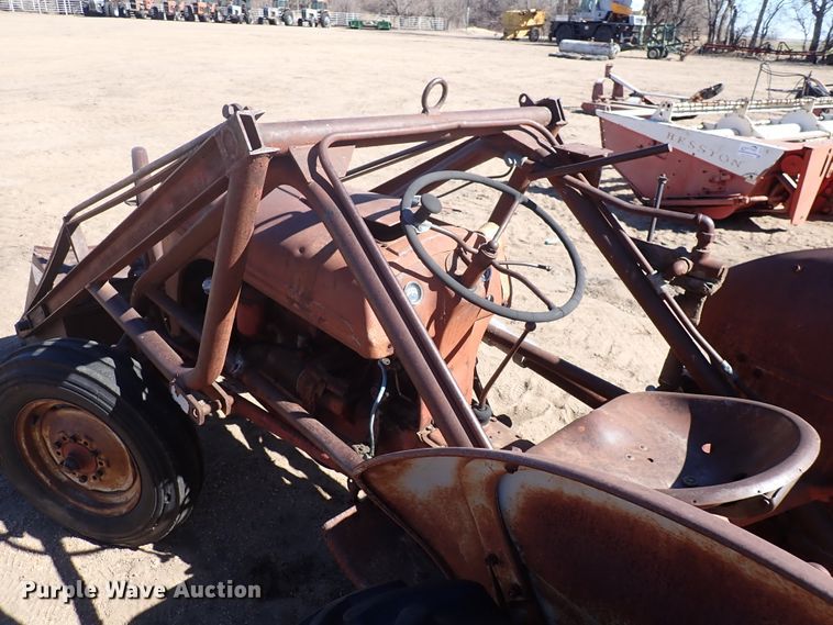 image for item DJ0113 Ford  tractor