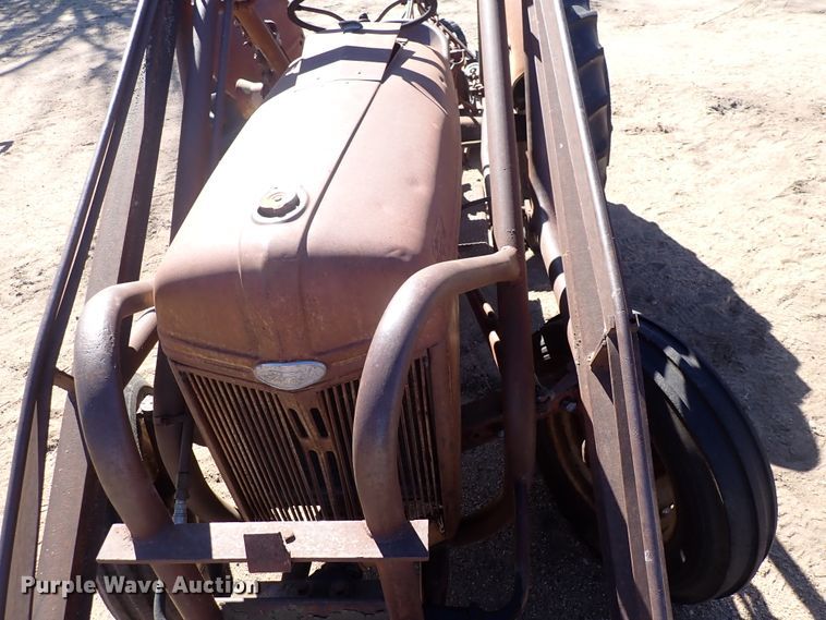 image for item DJ0113 Ford  tractor
