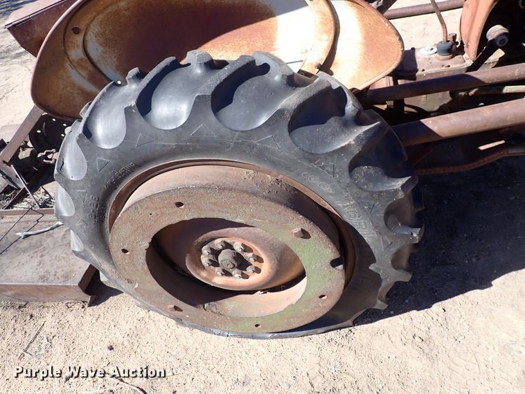 image for item DJ0113 Ford  tractor