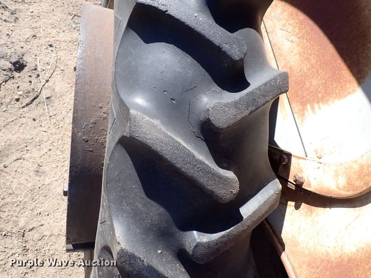 image for item DJ0113 Ford  tractor