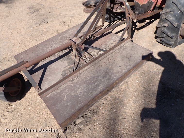 image for item DJ0113 Ford  tractor