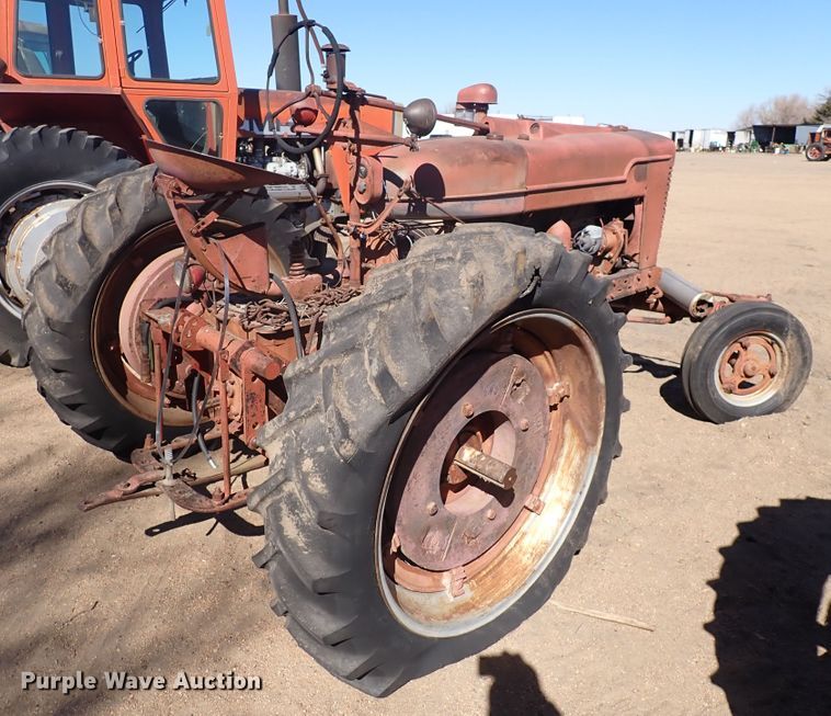 image for item DJ0115 International M  tractor