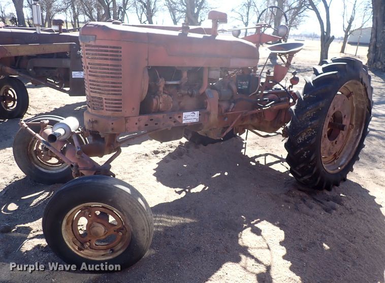 image for item DJ0115 International M  tractor