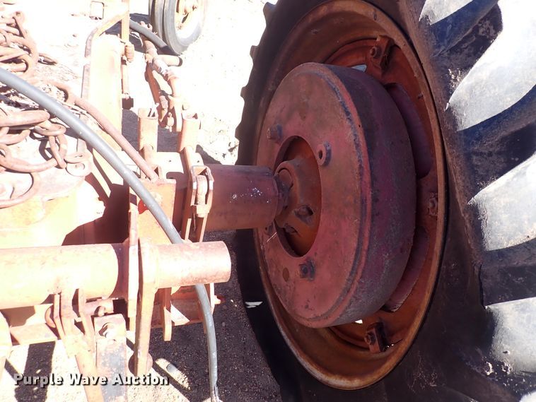 image for item DJ0115 International M  tractor