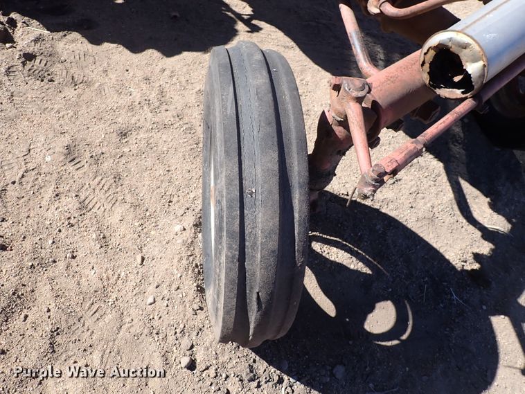 image for item DJ0115 International M  tractor